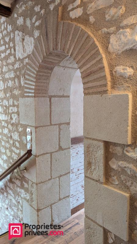 Propriété - 280 m² - 8 pièces