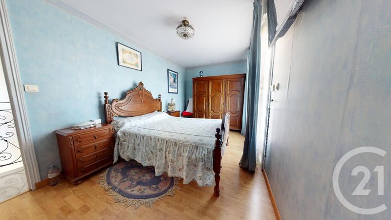 Maison - 138 m² - 6 pièces