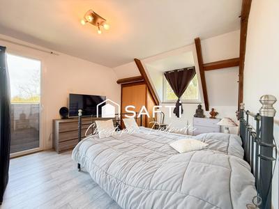 Maison - 213 m² - 12 pièces