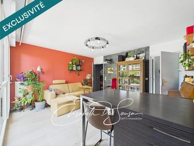 Appartement - 75 m² - 4 pièces