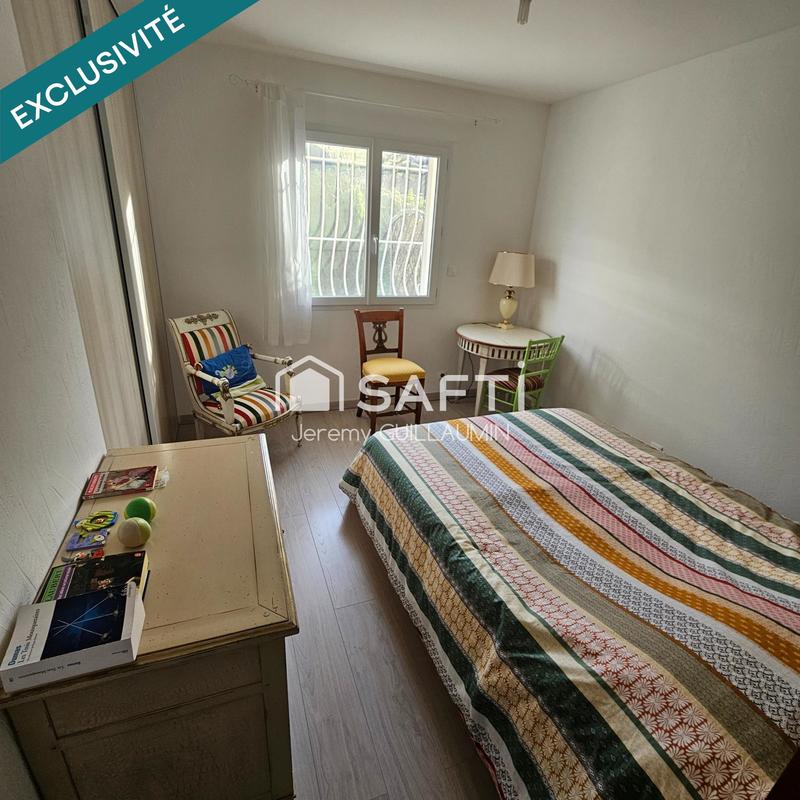 Maison - 251 m² - 7 pièces