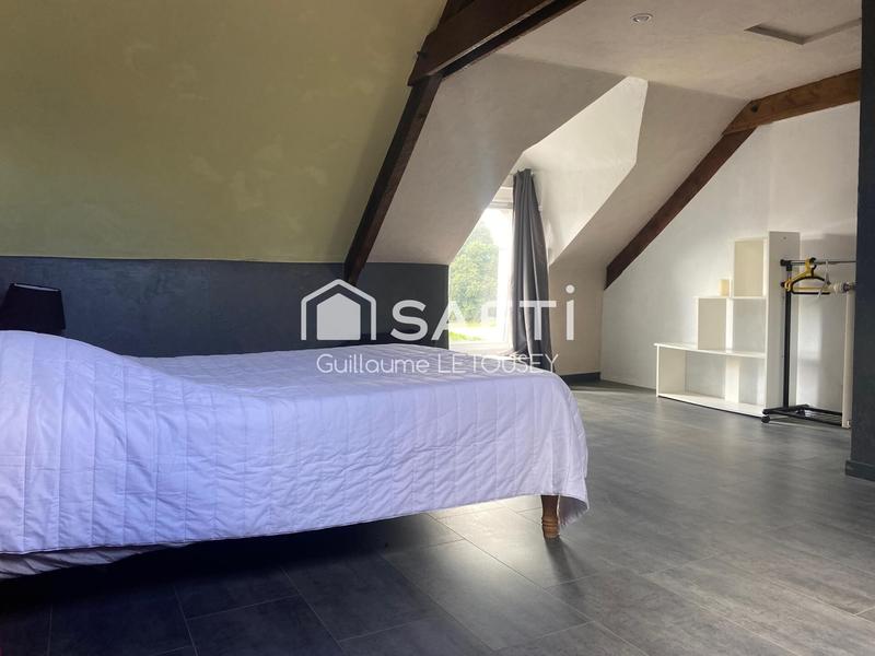 Maison - 228 m² - 8 pièces