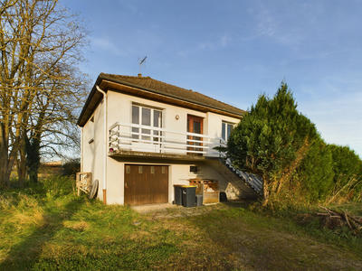 Maison - 76 m² - 4 pièces