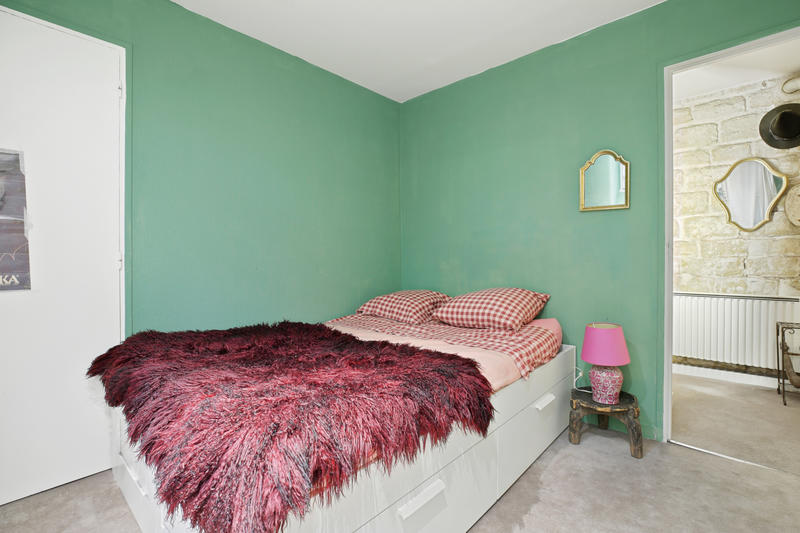 Appartement - 96 m² - 6 pièces