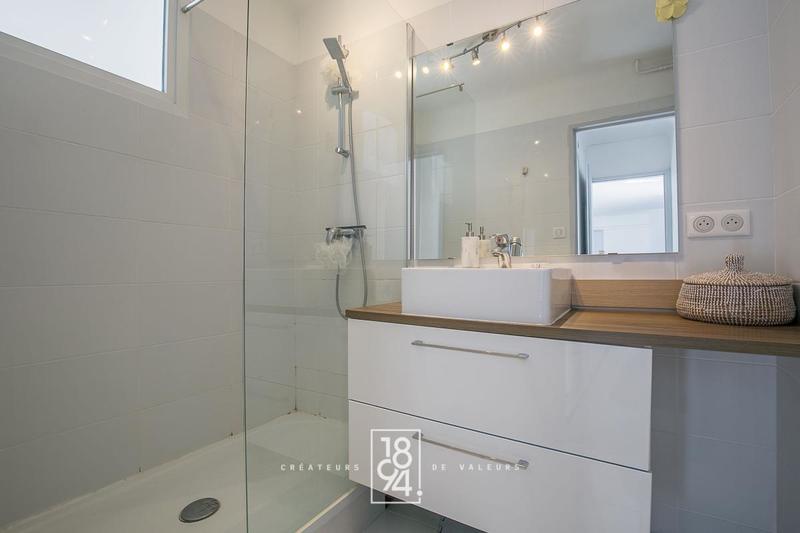 Appartement - 74 m² - 4 pièces