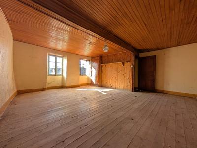 Maison ancienne - 105 m² - 5 pièces