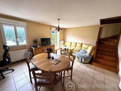 Maison - 82 m² - 5 pièces