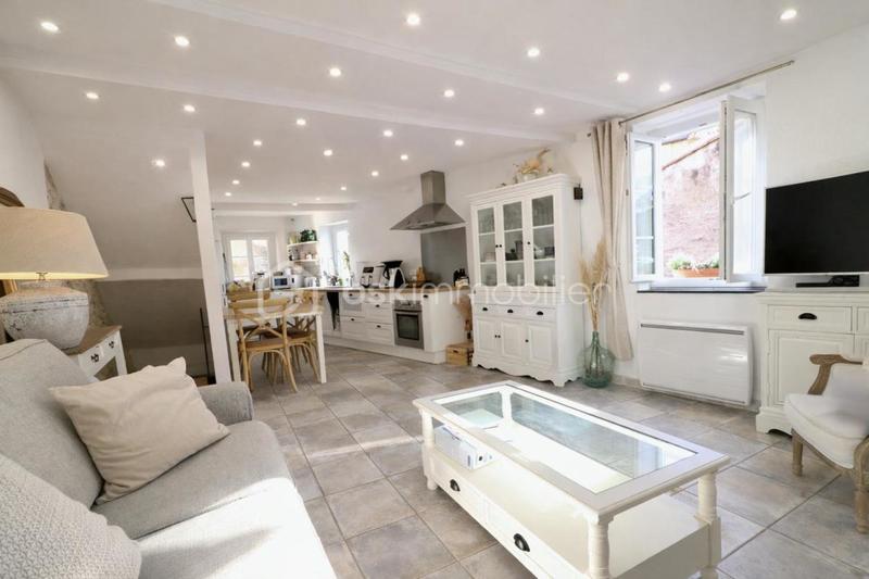 Maison de village - 74 m² - 4 pièces