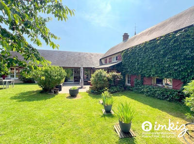 Maison - 200 m² - 8 pièces