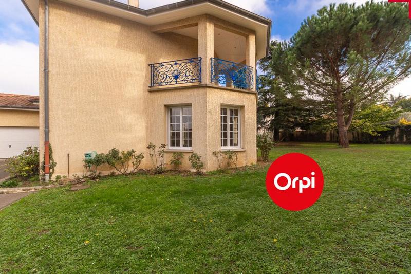 Maison - 163 m² - 5 pièces