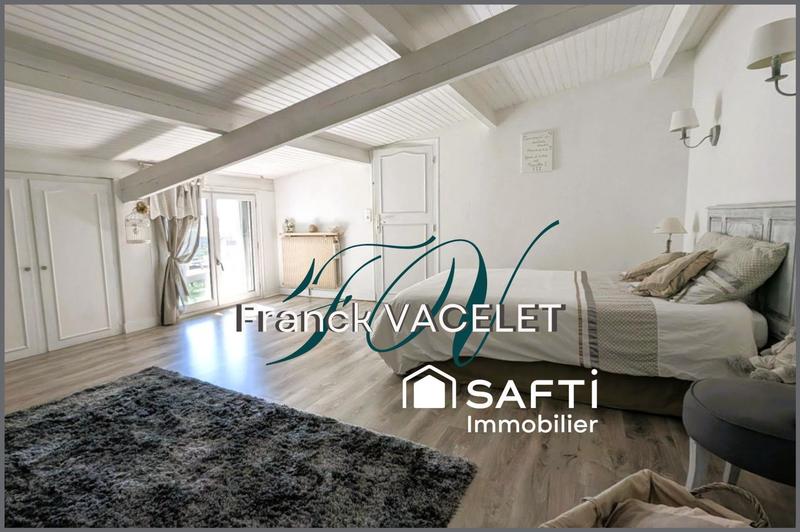 Maison - 363 m² - 9 pièces