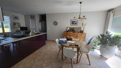 Pavillon - 97 m² - 5 pièces