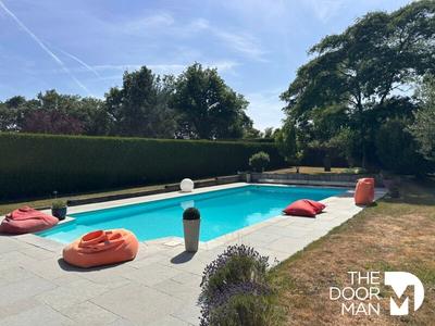 Maison - 144 m² - 7 pièces