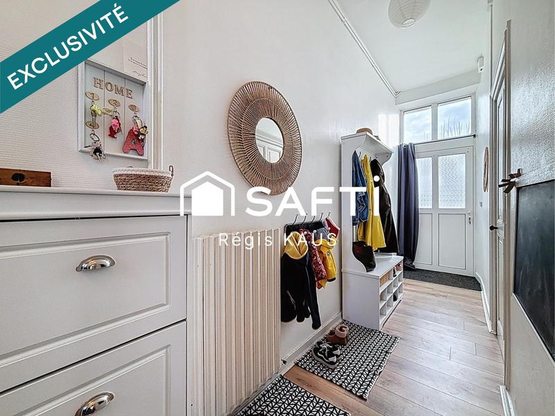 Maison - 220 m² - 8 pièces