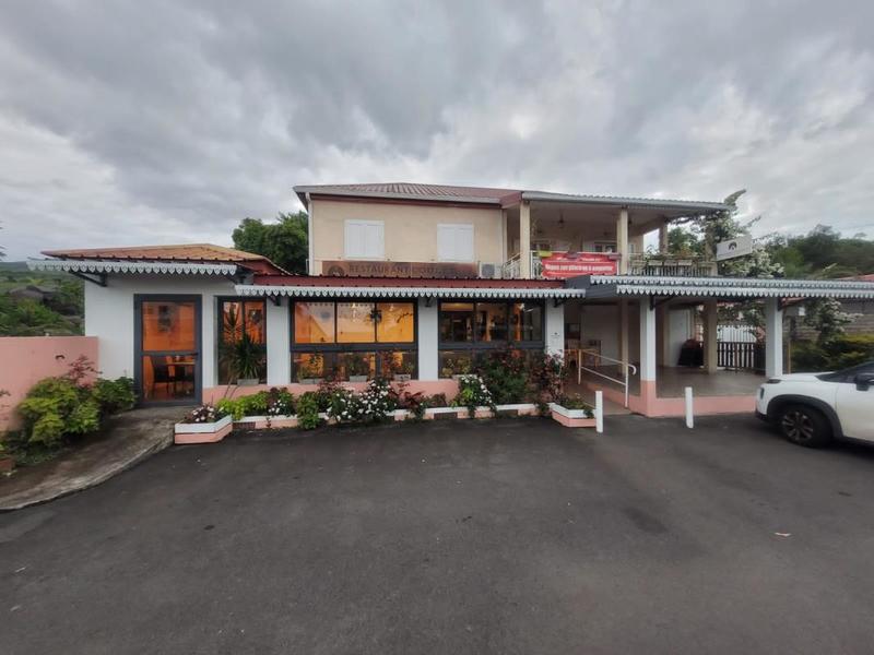 Local commercial - 255 m²