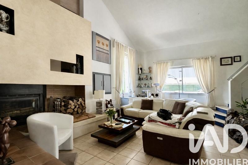 Maison - 165 m² - 7 pièces