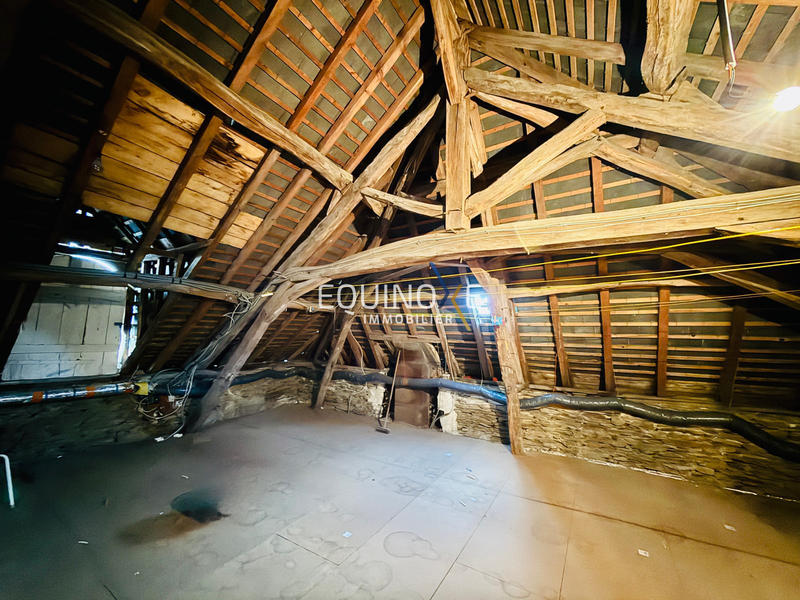 Maison - 161 m² - 7 pièces