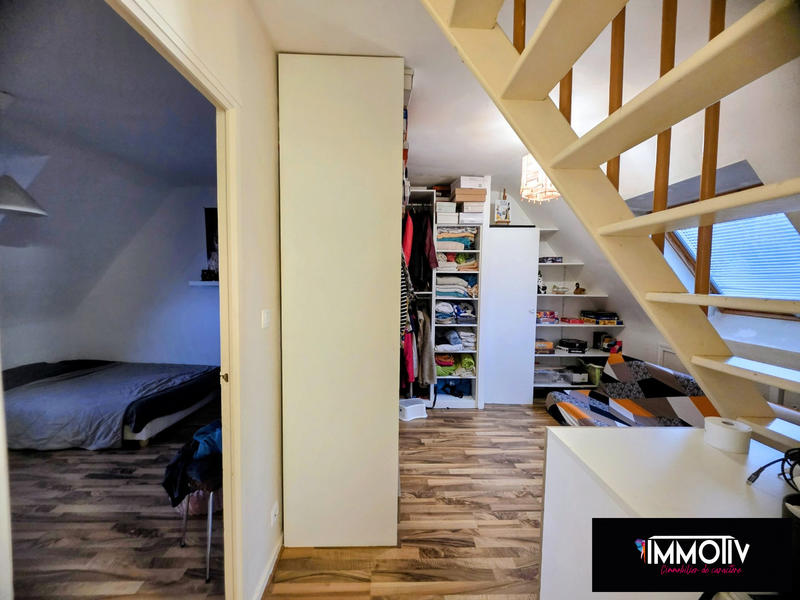 Maison traditionnelle - 117 m² - 6 pièces