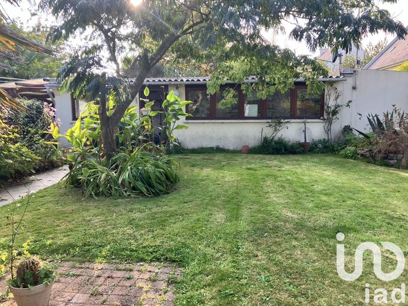 Maison - 99 m² - 6 pièces