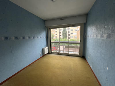Appartement - 96 m² - 5 pièces