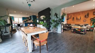 Maison - 156 m² - 6 pièces