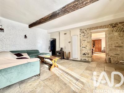 Maison - 419 m² - 9 pièces