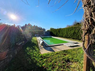 Maison - 130 m² - 7 pièces