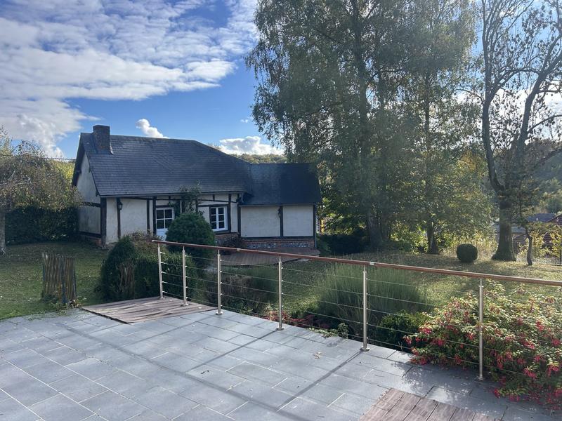 Maison - 140 m² - 4 pièces