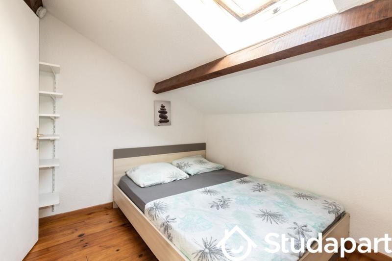 Chambre - 25 m² - 1 pièce