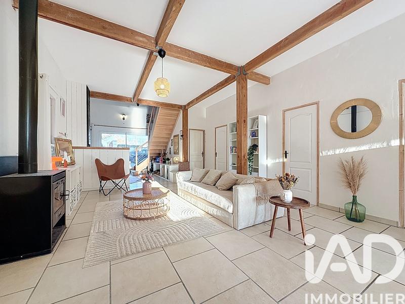 Maison - 196 m² - 8 pièces