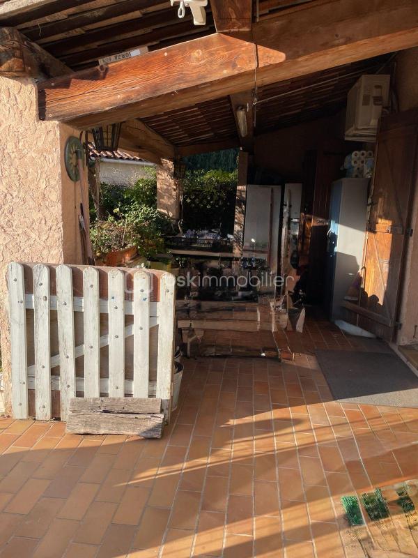 Maison - 138 m² - 4 pièces