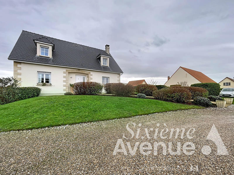 Maison - 143 m² - 6 pièces