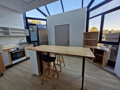 Bureau - 250 m²