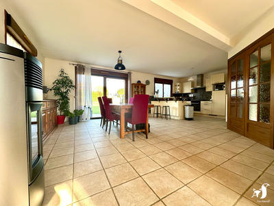 Maison - 123 m² - 5 pièces