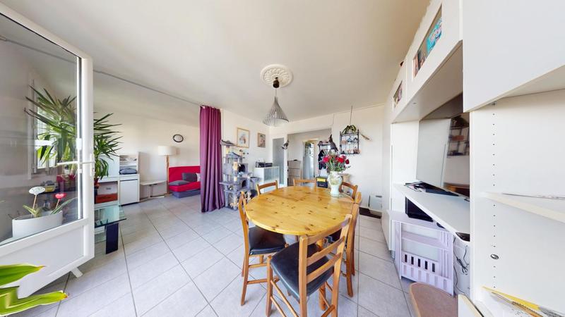 Appartement - 65 m² - 3 pièces