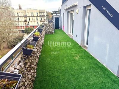 Appartement - 96 m² - 5 pièces