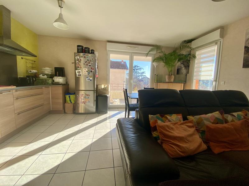 Appartement - 63 m² - 3 pièces