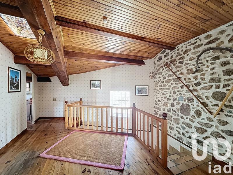 Maison - 167 m² - 6 pièces