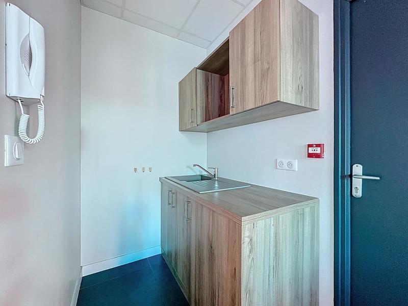 Appartement - 100 m² - 5 pièces