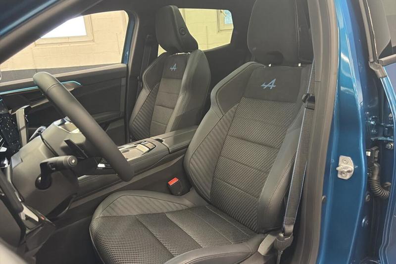 Renault Austral full hybrid E-Tech 200 ch Esprit Alpine