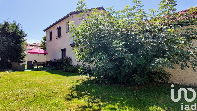 Maison - 121 m² - 6 pièces