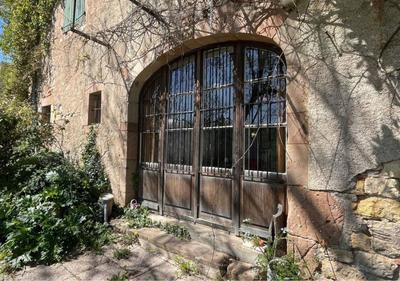 Maison - 200 m² - 8 pièces