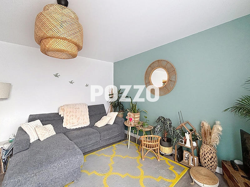 Maison - 91 m² - 5 pièces