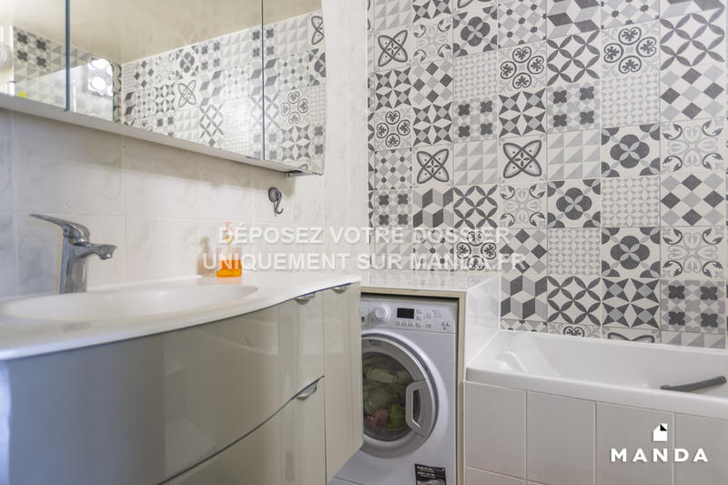 Appartement - 56 m² - 3 pièces