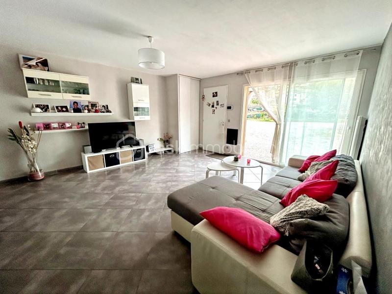 Maison - 83 m² - 5 pièces