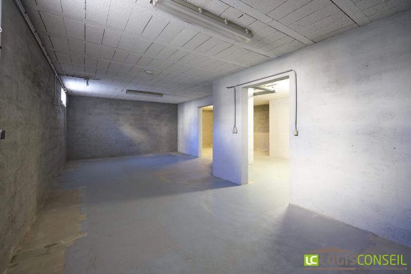 Maison traditionnelle - 120 m² - 5 pièces