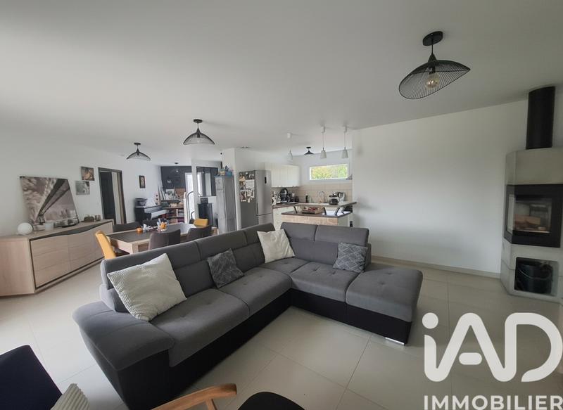 Maison - 122 m² - 4 pièces