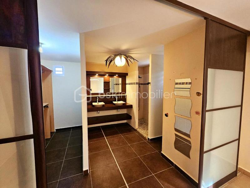 Villa - 155 m² - 4 pièces