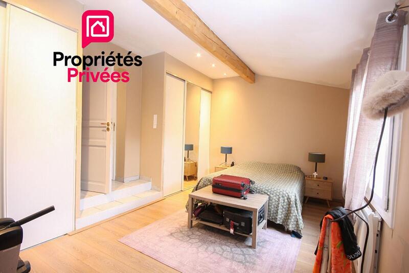 Maison - 111 m² - 5 pièces