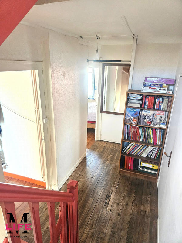 Maison - 139 m² - 7 pièces